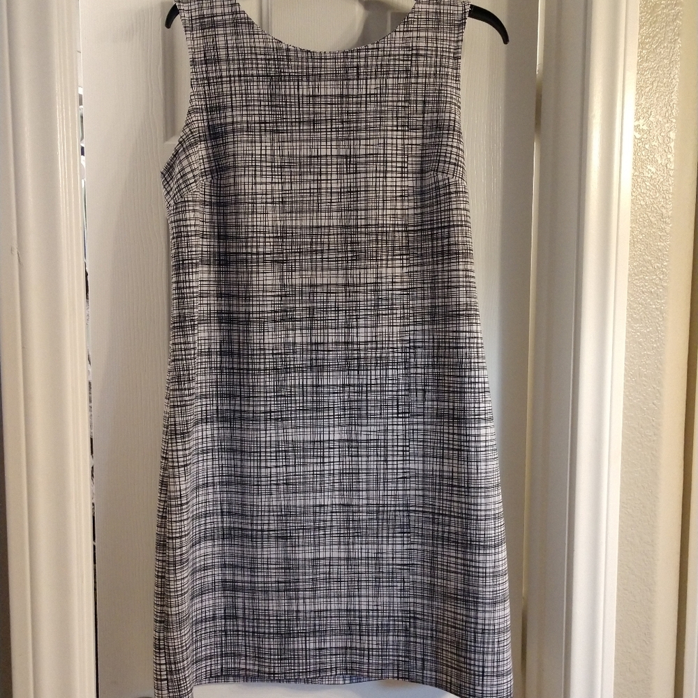 Worthington women's size Large sleeveless dress